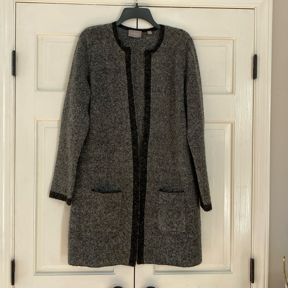 Cyrus Sweater Jacket Gray Black Open Front Tunic Cardigan Knit Size Large